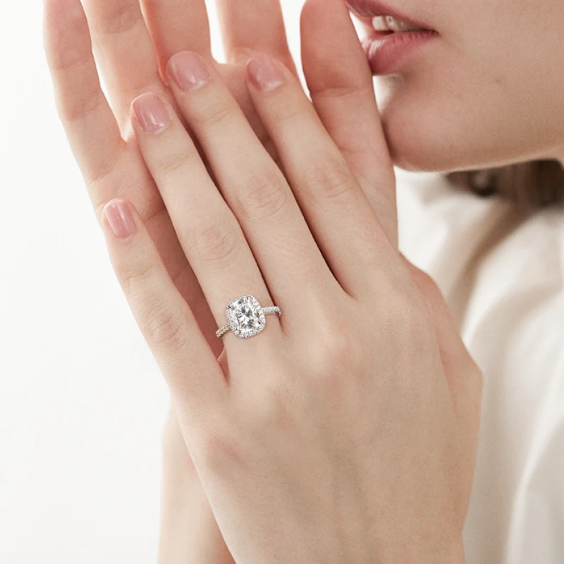 4 Carat Cushion Cut Moissanite Engagement Ring for Women – Sterling Silver Luxury Bridal Jewelry, Certified Moissanite