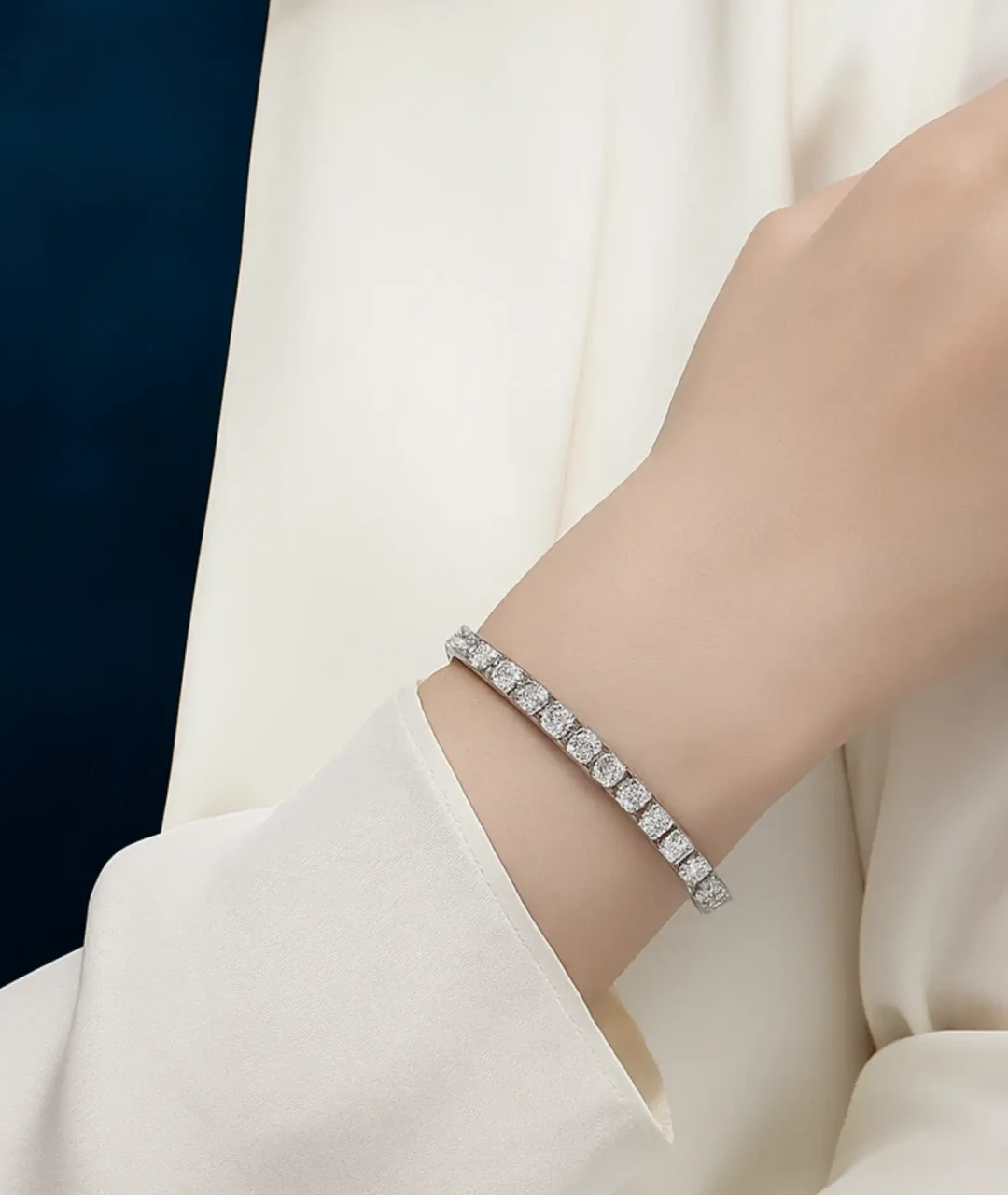 Classic Moissanite Tennis Bracelet in 925 Sterling Silver – Elegant Sparkling Jewelry by Luma Moissanite