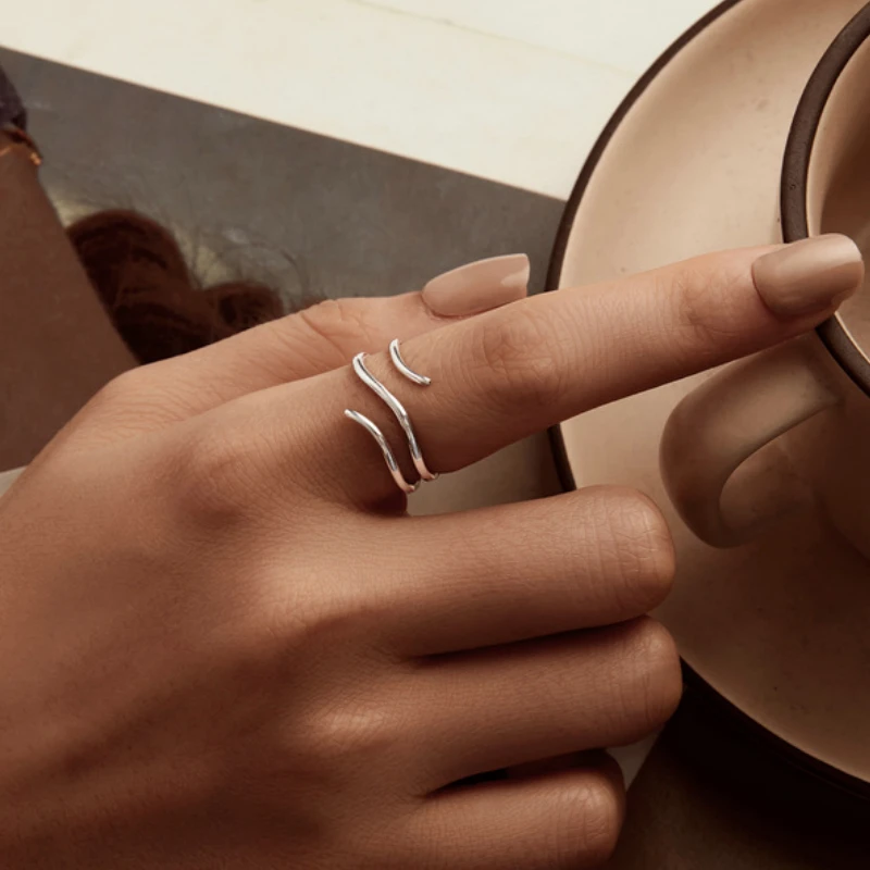 Elegant Adjustable Silver Wrap Ring for Women – Minimalist S925 Sterling Silver Band Jewelry by Luma Moissanite